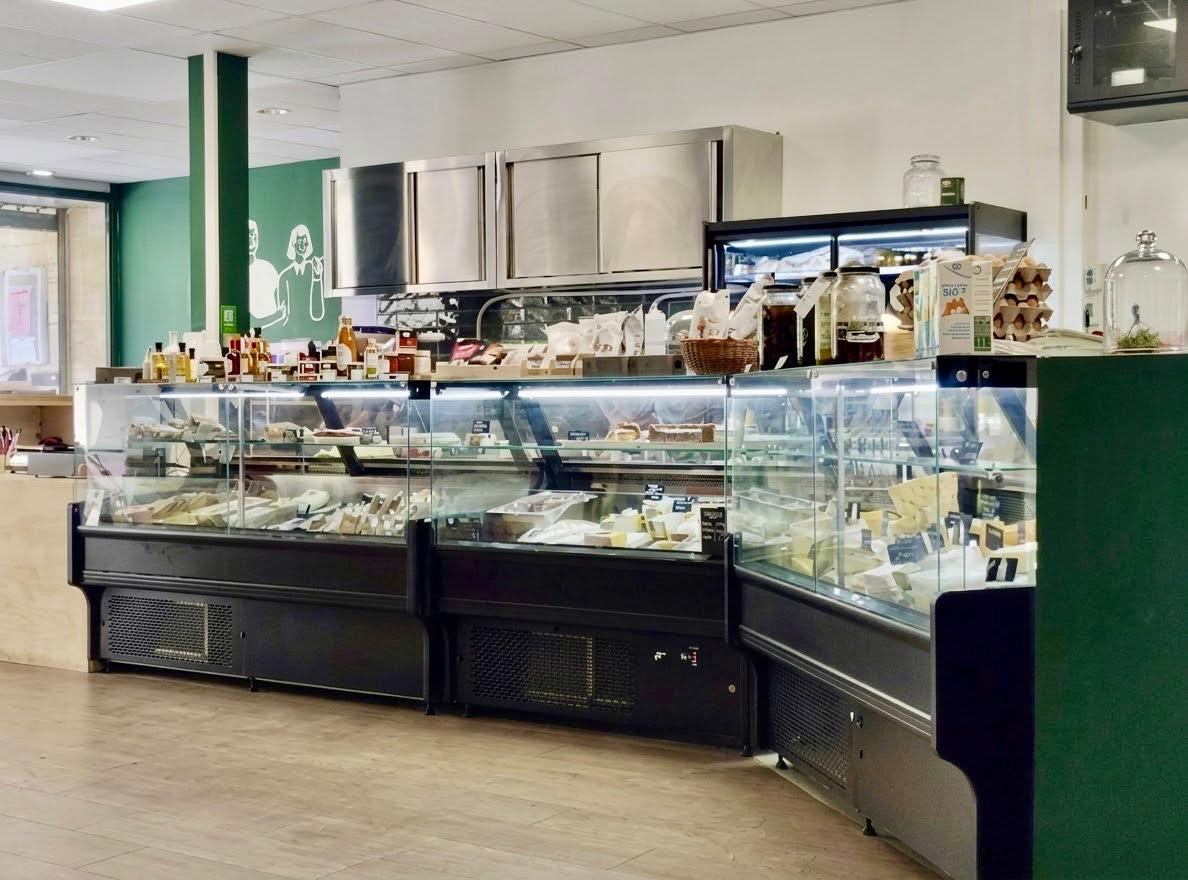 Le comptoir fromage et charcuterie